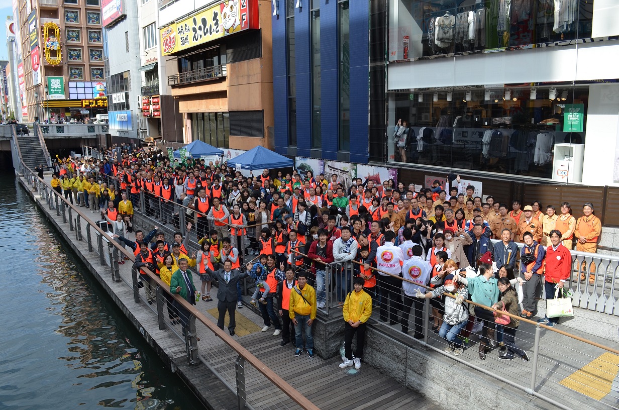 ミナミ一斉大そうじ　「ミナミべっぴんぷろじぇくと2015」ご支援ありがとうございました