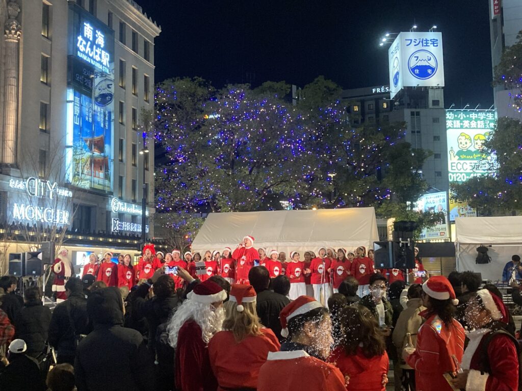 サンタバルチャリティライブ ~なんば広場~ 1 ゴスペルサンタ1